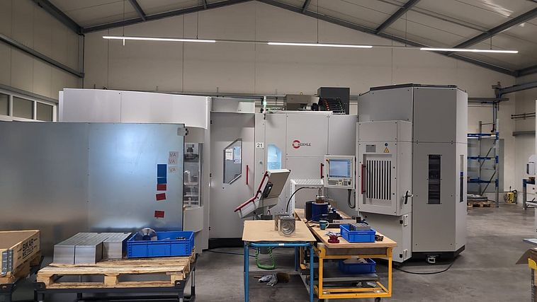 CNC-Fräsmaschine mit Palettenwechsler Hermle 